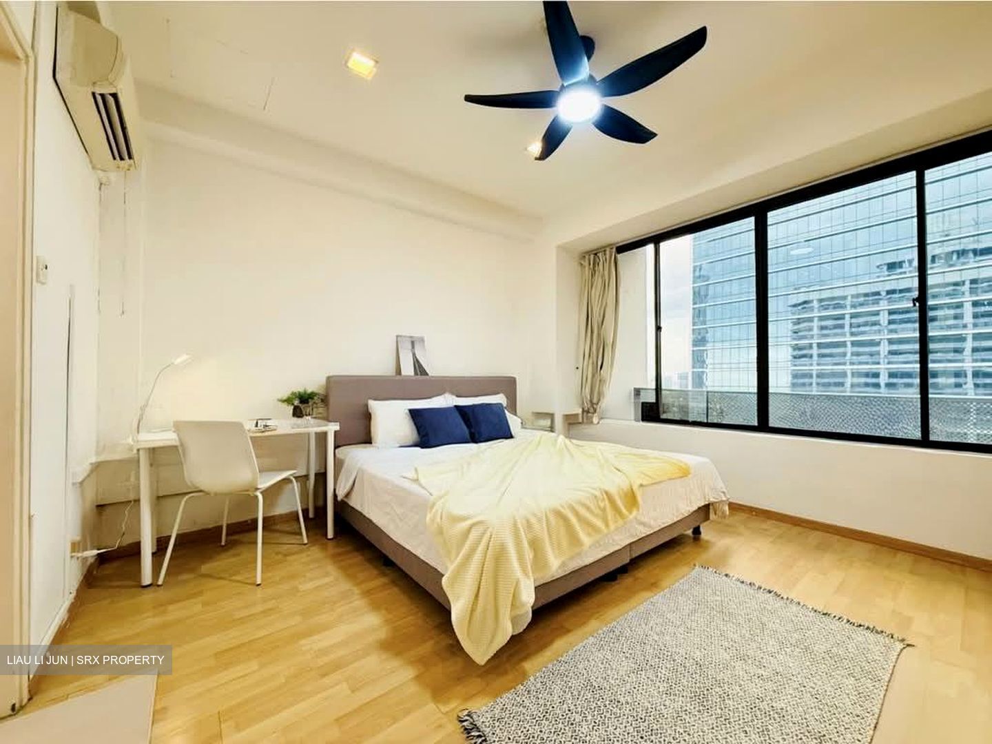 International Plaza (D2), Apartment #578249331